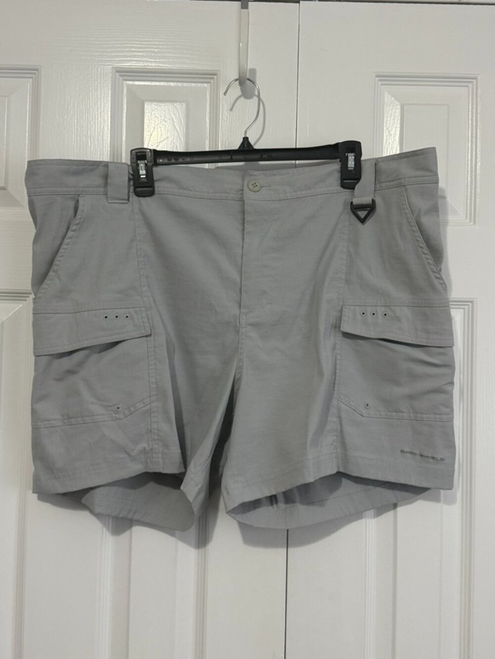 Columbia Size XXL 6L PFG Omni Shield Shorts Gray